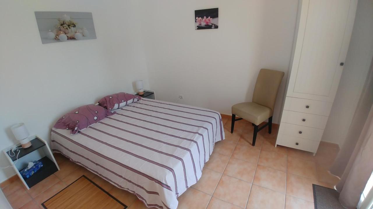 Charmante Maison Climatisee Avec Piscine Draguignan Exterior foto