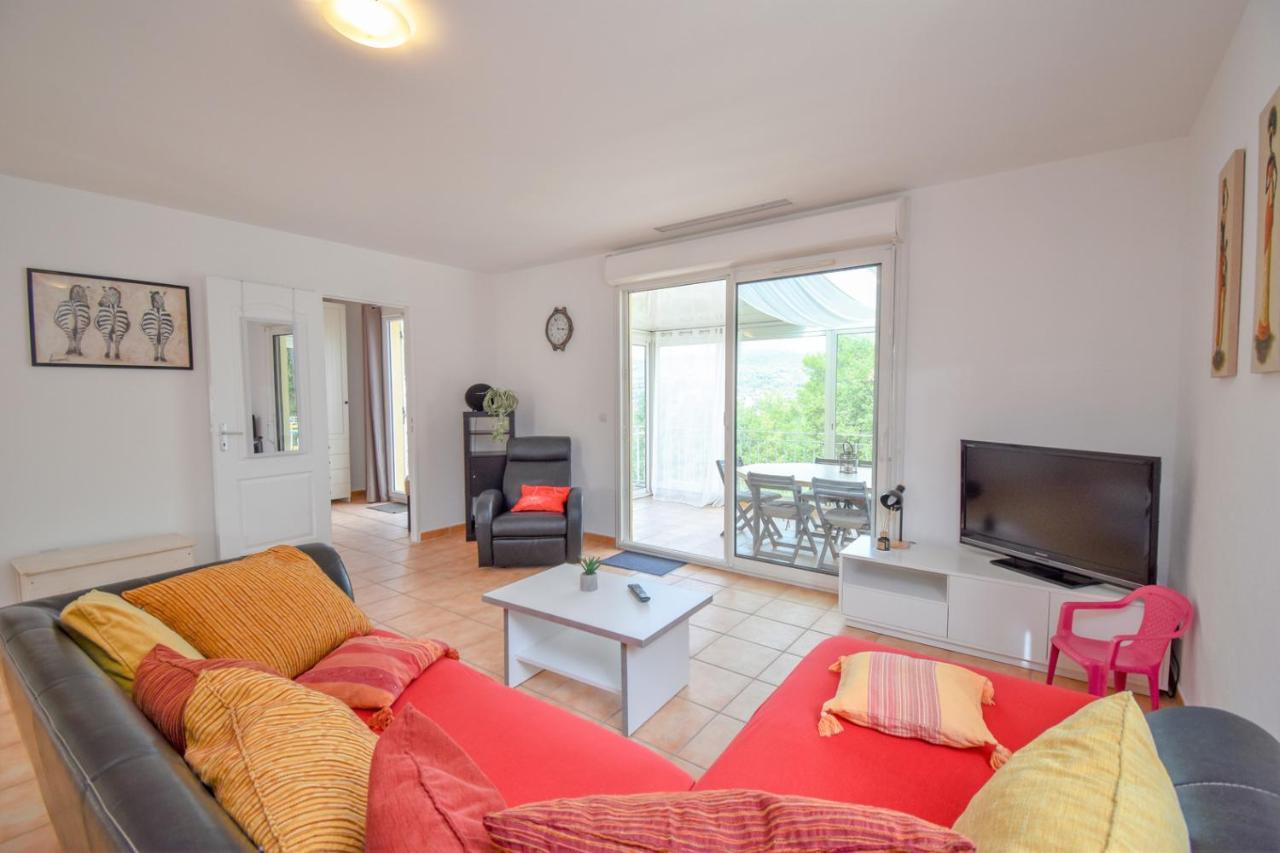 Charmante Maison Climatisee Avec Piscine Draguignan Exterior foto